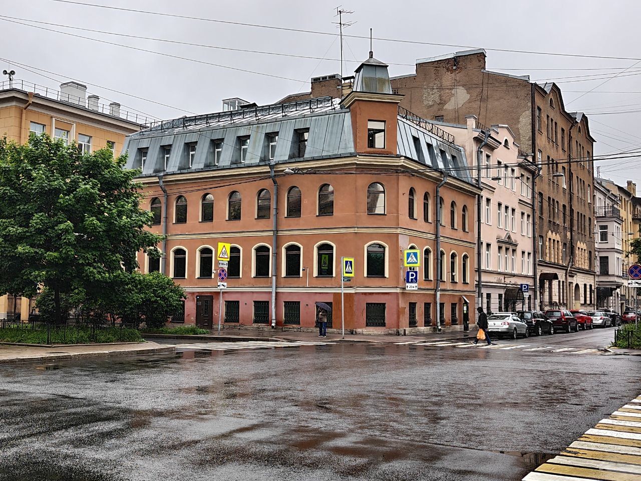 фасад дома, здание по адресу г Санкт-Петербург, Клинский пр-кт, д 5/17